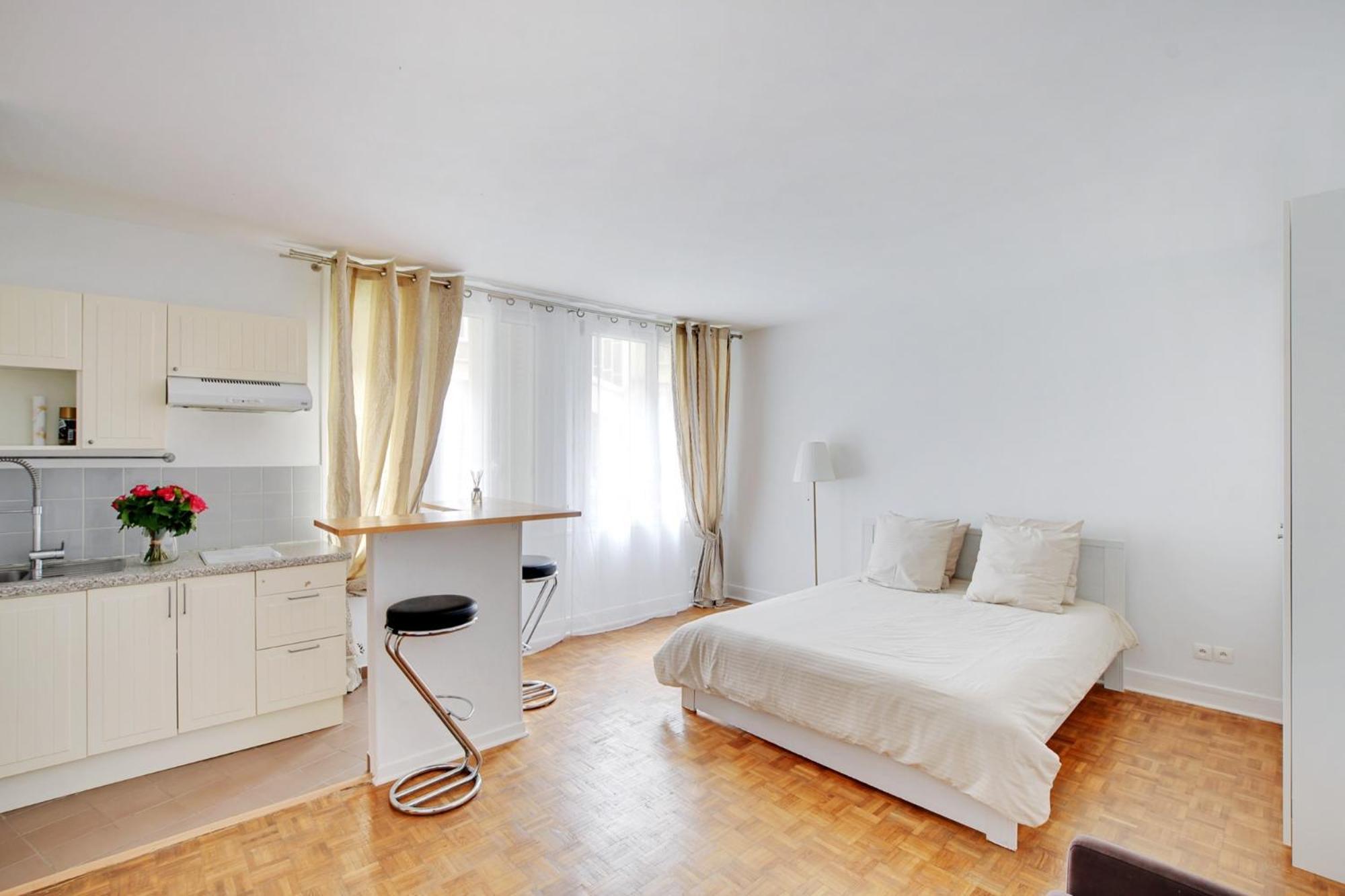 Tour Eiffel - Seine Apartment ปารีส ภายนอก รูปภาพ